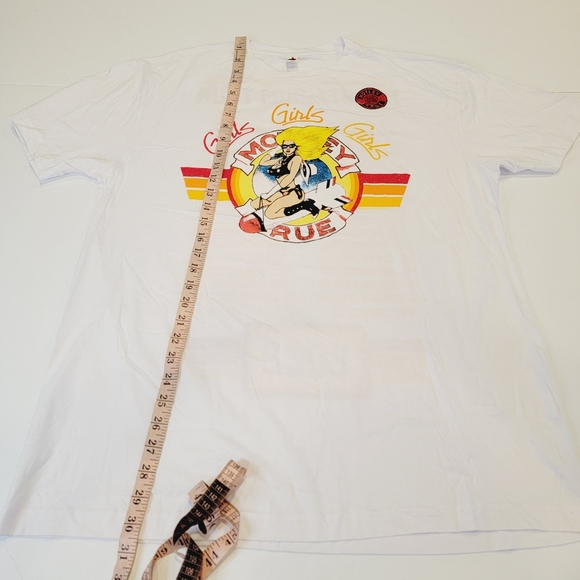 Motley Crue The Stadium Tour 2022 Official Merch Graphic Tee Size XL NEW! - Picture 7 of 11